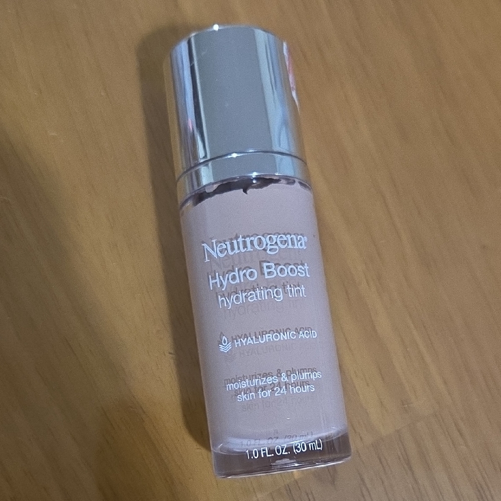 Neutrogena Hydro Boost Hydrating Tint, 30 Buff